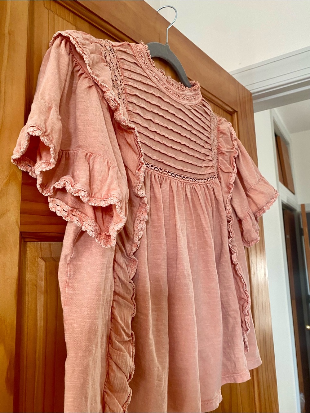 Free People Le Femme Lace Ruffle Pintuck Top Peach Pink Size Small - Picture 3 of 10